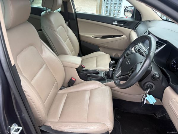 2018 Hyundai Tucson Executive 1.7 384909049