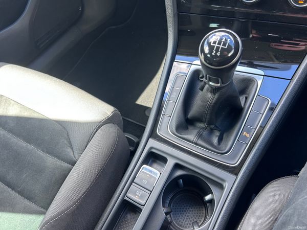 2018 VW GOLF 1.6TDI HL MK7.5 DIGITAL DISPLAY 384909647