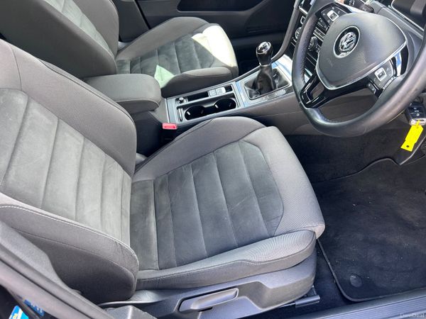 2018 VW GOLF 1.6TDI HL MK7.5 DIGITAL DISPLAY 384909683