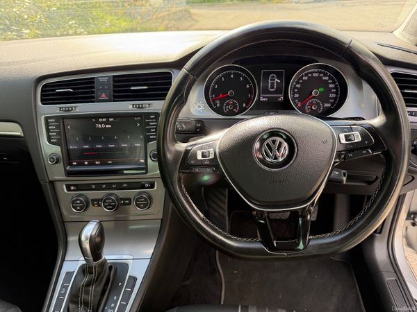 Volkswagen Golf 1.2 Auto Lounge 384913063