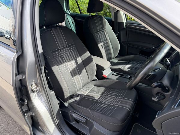 Volkswagen Golf 1.2 Auto Lounge 384913065