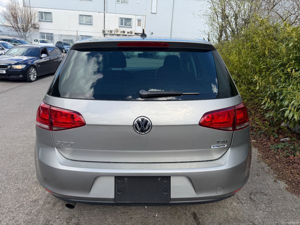 Volkswagen Golf 1.2 Auto Lounge 384913105