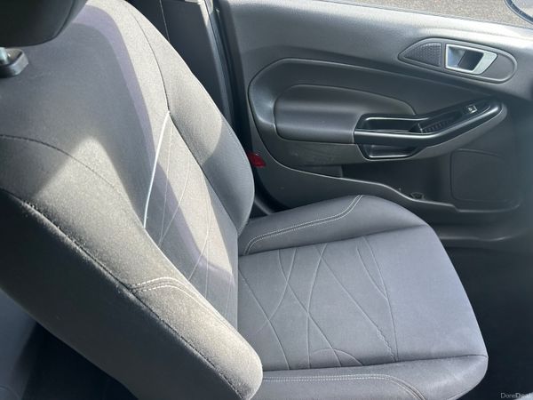 Ford Fiesta 2015 NCT 03/27 384918483