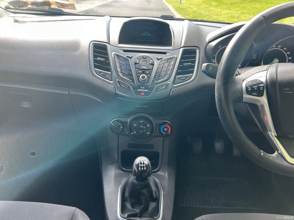 Ford Fiesta 2015 NCT 03/27 384918489