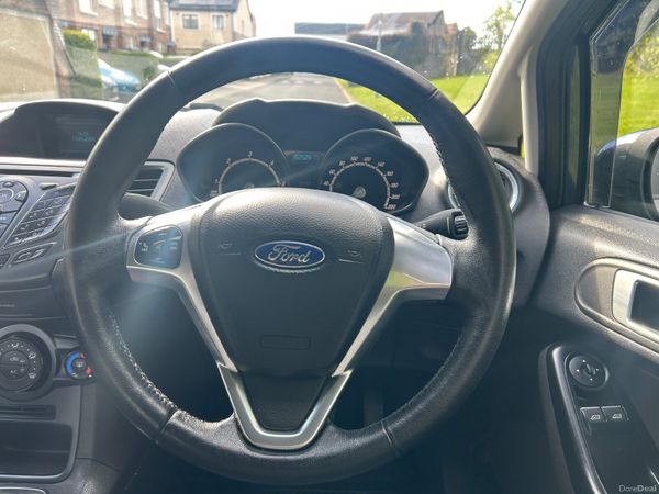 Ford Fiesta 2015 NCT 03/27 384918491