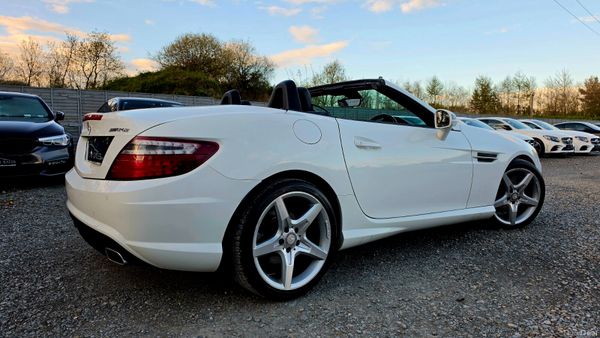 🔥 2015 Mercedes-Benz SLK250D AMG Line Convertible 384918575