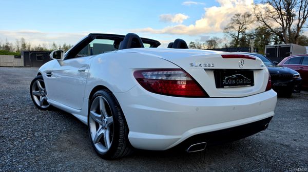 🔥 2015 Mercedes-Benz SLK250D AMG Line Convertible 384918585