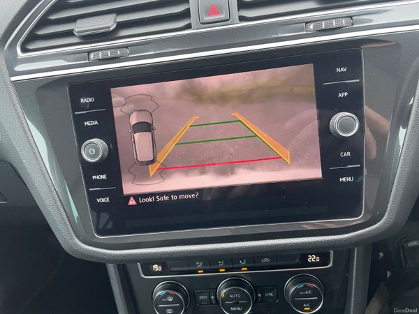 Volkswagen Tiguan 2019 384930929