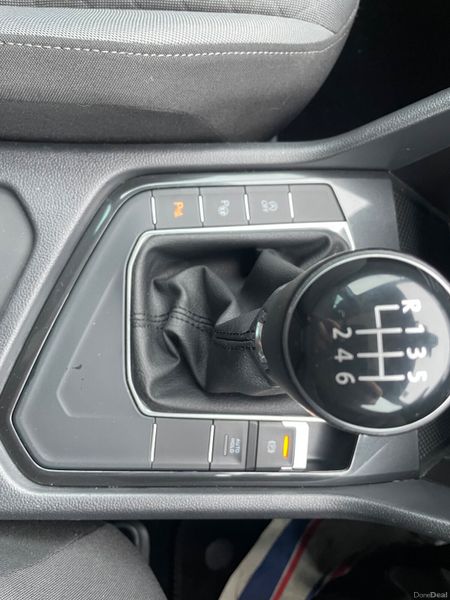 Volkswagen Tiguan 2019 384930931