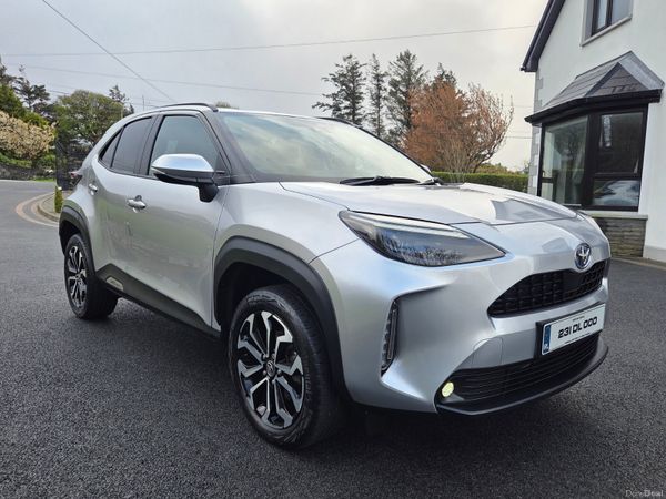 2023 TOYOTA YARIS CROSS 1.5 HYBRID DESIGN 122BHP 384934857