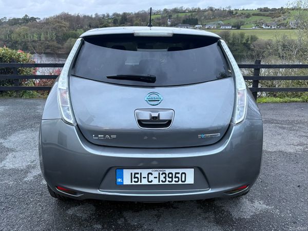 2015 Nissan Leaf SV 24KWH 384935113