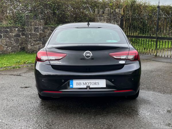 Opel Insignia 1.6 (136PS) Turbo D ecoTEC SRi 385041263