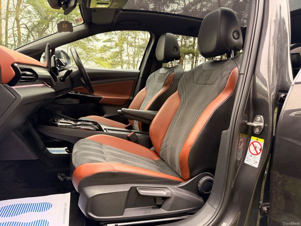 Volkswagen ID.4 2021 Pro Family Pack Glass Roof 385043275