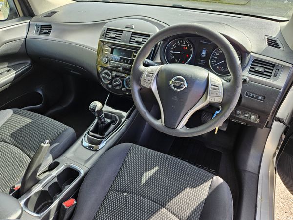 Nissan Pulsar 2015 1.2 XE 5 door 385060215