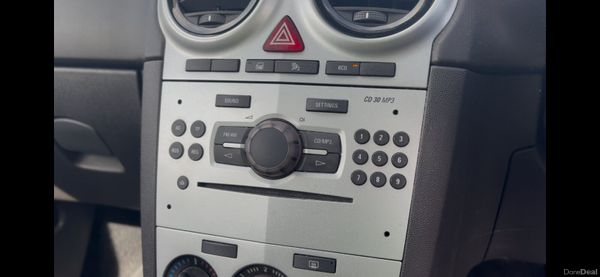 Opel Corsa 2012 1.2 petrol 385060385