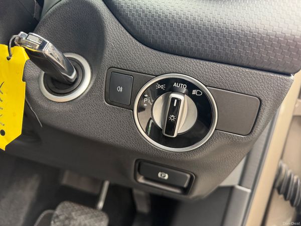 Mercedes Benz A-Class Automatic Low KM 385066755