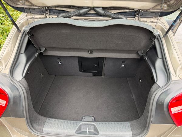 Mercedes Benz A-Class Automatic Low KM 385066757