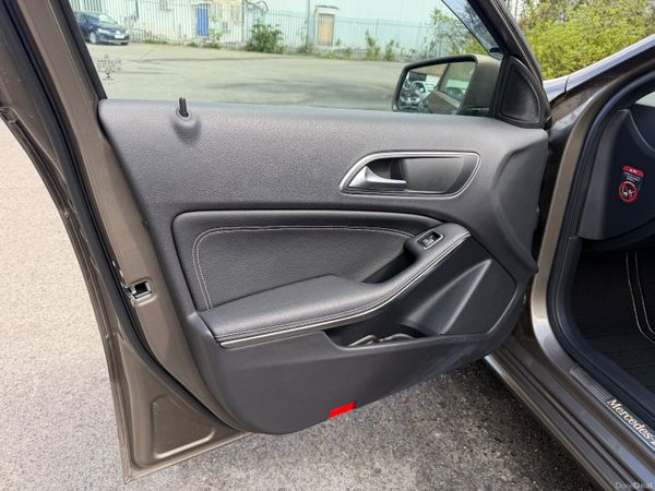 Mercedes Benz A-Class Automatic Low KM 385066763
