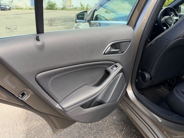 Mercedes Benz A-Class Automatic Low KM 385066773