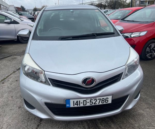 2014 Toyota Vitz Terra, 3 of 18