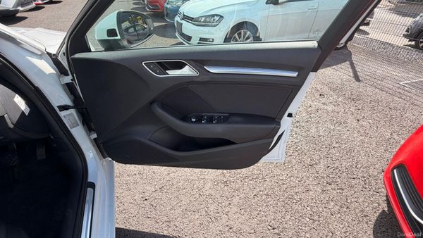 Audi A3 2020 385007813