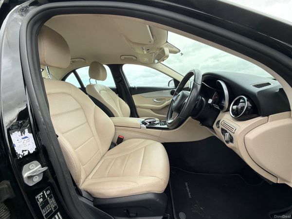 Mercedes-Benz C-Class 2017 Avantgarde 385140121