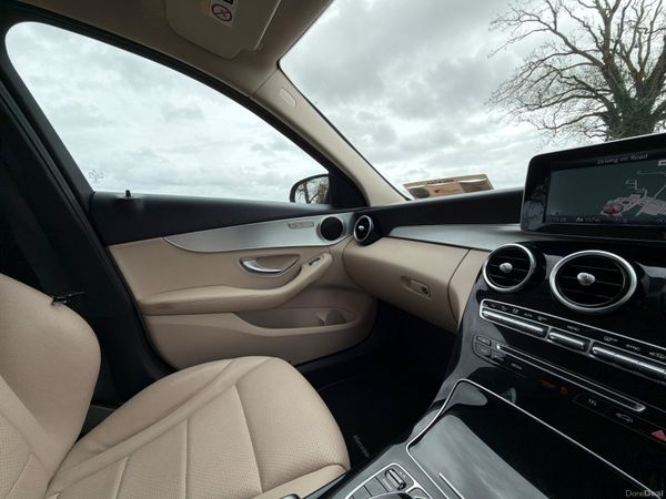 Mercedes-Benz C-Class 2017 Avantgarde 385140265