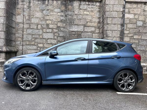 Ford Fiesta 2018 385140785
