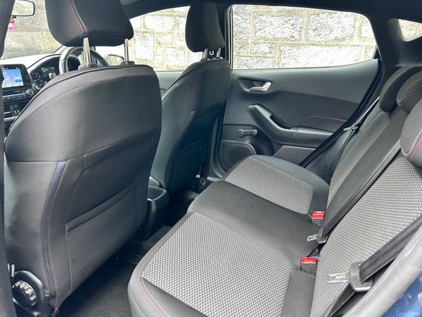 Ford Fiesta 2018 385140797