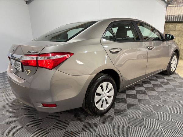 2014 Toyota Corolla Terra 1.3 VVTi Petrol Manual 385143989