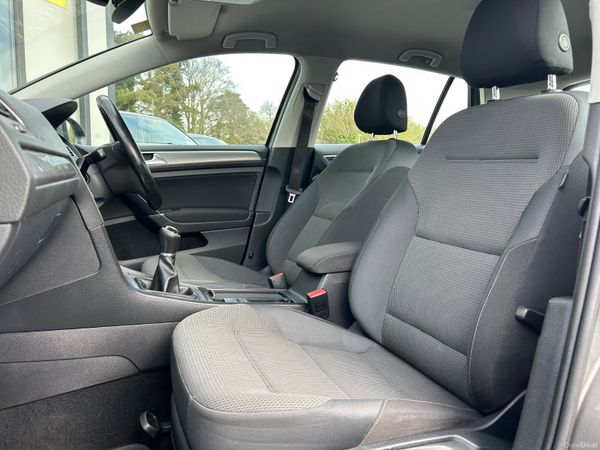 Volkswagen Golf *Deposit Taken* 385145163