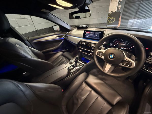 182 BMW 530E M-Sport 385151011