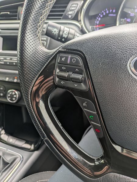 Kia Ceed GT line / Full service history 385160613