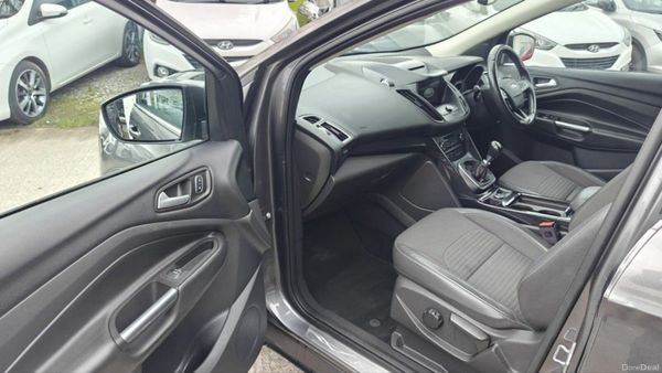 Ford Kuga 1.5TDCi 120PS FWD Titanium 385189127