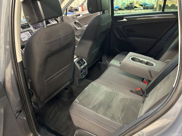 VOLKSWAGEN TIGUAN 2.0TDI ELEGANCE AUTO (VRT INC) 385190903