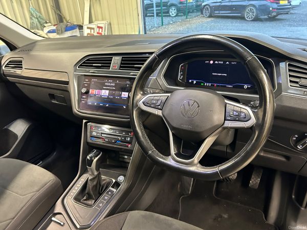 VOLKSWAGEN TIGUAN 2.0TDI ELEGANCE AUTO (VRT INC) 385190921