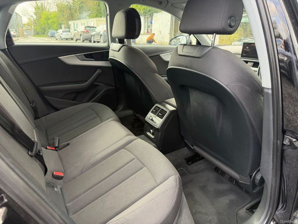 161 Audi A4 TFSI 385196409