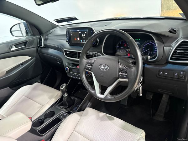19 Hyundai Tucson Premium 1.6 CRDi 115Bhp 385101247