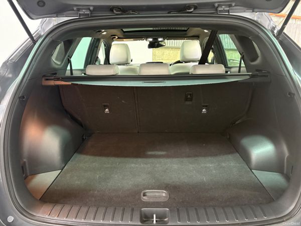 19 Hyundai Tucson Premium 1.6 CRDi 115Bhp 385101229