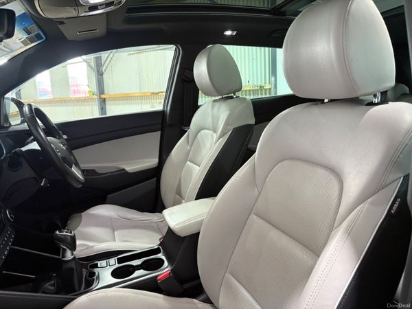 19 Hyundai Tucson Premium 1.6 CRDi 115Bhp 385101233