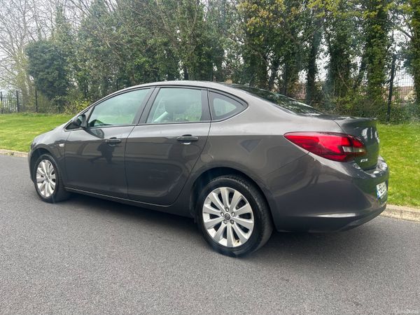 Opel Astra 2015 (NCT 05/27 TAX 08/26) 385102805