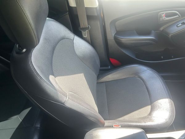 Hyundai ix35 2015 NCT 05/27 385103277