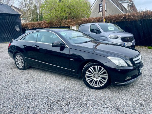 12 Mercedes-Benz E220 CDI Coupe Auto 385105837