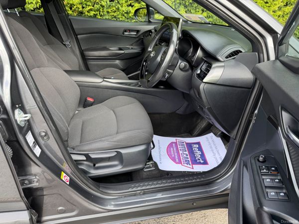 Toyota C-HR 2017 LUNA HYBRID 1.8 AUTO 385107893