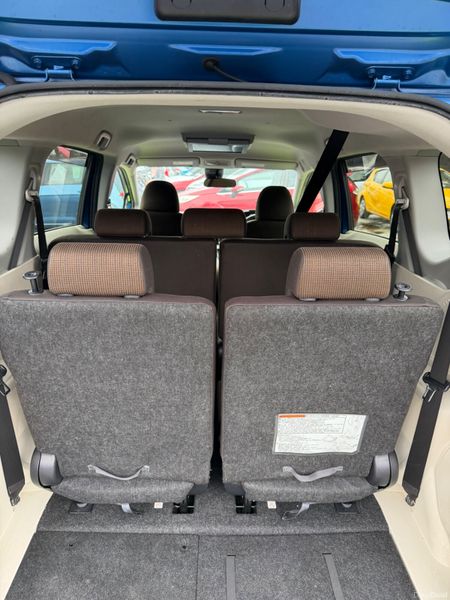 Toyota Sienta 2017 Automatic Hybrid 385107947