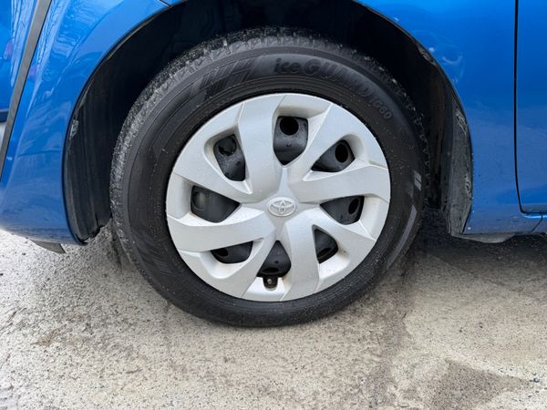 Toyota Sienta 2017 Automatic Hybrid 385107949