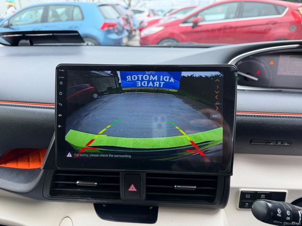 Toyota Sienta 2017 Automatic Hybrid 385107959