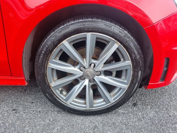 Audi A1  S-Line 2014 New NCT 385124189