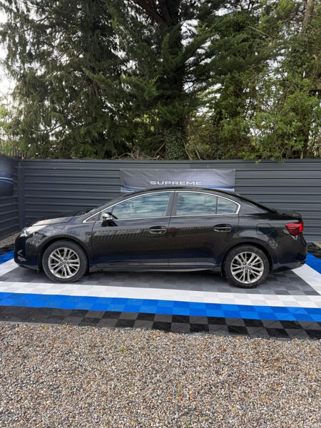 Toyota Avensis 2017 385127057