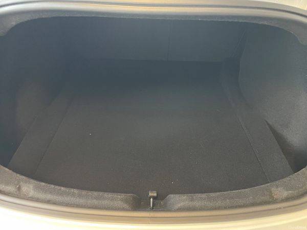 Tesla Model 3 2025 PREMIUM Hi Spec 385133151